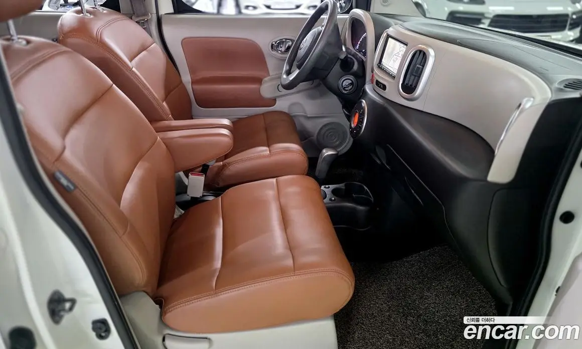 Nissan Cube 2012 1.8 автомат (вариатор), фото 15 Nissan Cube 2012 1.8 автомат (вариатор), фото 15