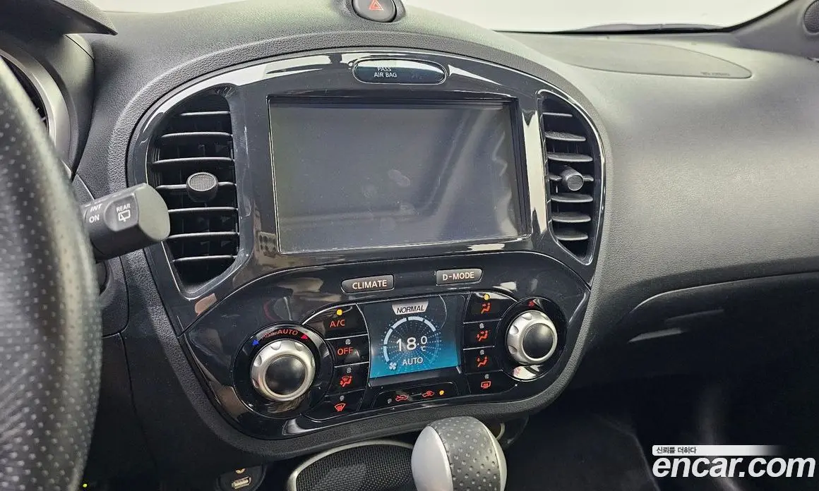 Nissan Juke 2013 1.6 автомат (гидро), фото 14 Nissan Juke 2013 1.6 автомат (гидро), фото 14