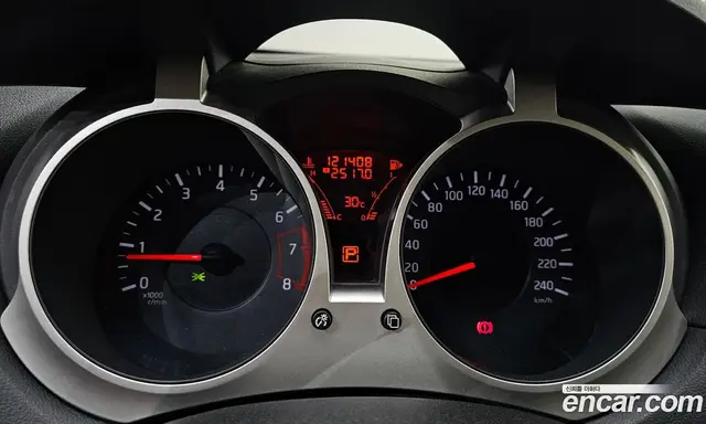 Nissan Juke 2013 1.6 автомат (гидро), миниатюра 8 Nissan Juke 2013 1.6 автомат (гидро), миниатюра 8