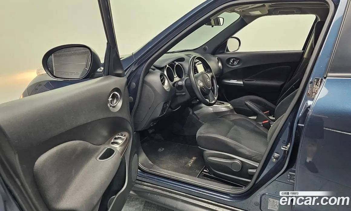 Nissan Juke 2013 1.6 автомат (гидро), фото 10 Nissan Juke 2013 1.6 автомат (гидро), фото 10