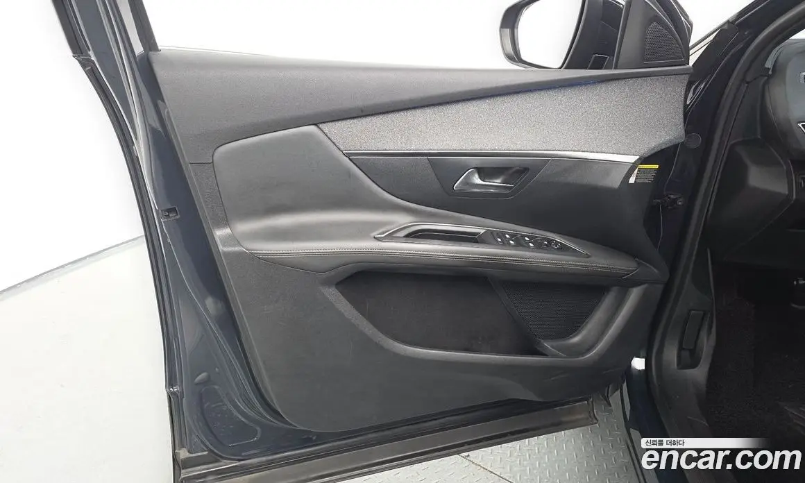 Peugeot 3008 2020 1.5 автомат (гидро), фото 14 Peugeot 3008 2020 1.5 автомат (гидро), фото 14