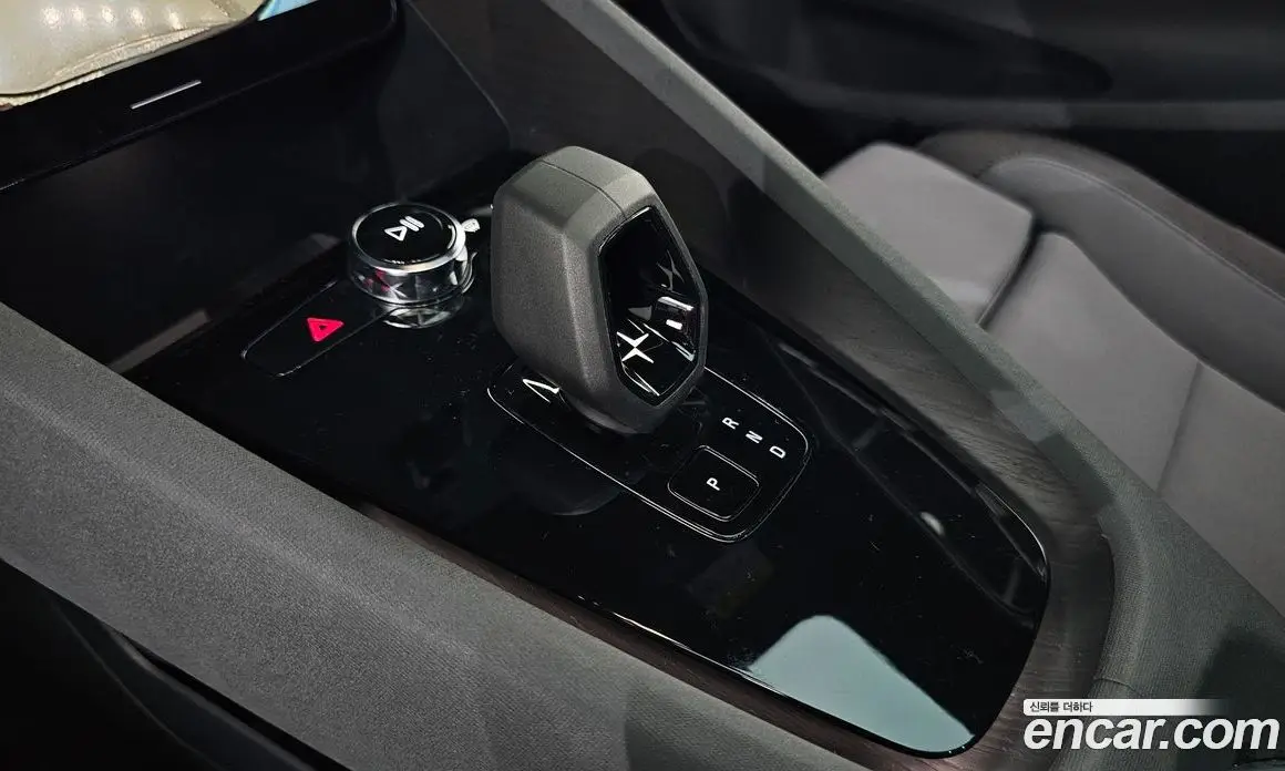 Polestar Polestar 2 2022 0.2 автомат (гидро), фото 12 Polestar Polestar 2 2022 0.2 автомат (гидро), фото 12