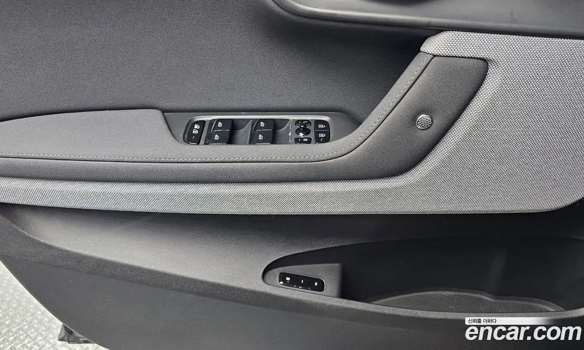 Polestar Polestar 2 2022 0.2 автомат (гидро), фото 30 Polestar Polestar 2 2022 0.2 автомат (гидро), фото 30