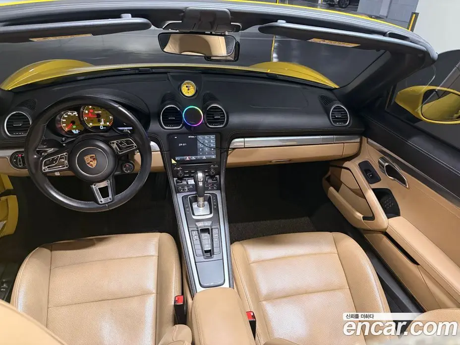 Porsche 718 2016 2.0 автомат (гидро), фото 5 Porsche 718 2016 2.0 автомат (гидро), фото 5