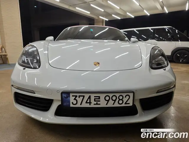 Porsche 718 2017 2.0 автомат (гидро), миниатюра 3 Porsche 718 2017 2.0 автомат (гидро), миниатюра 3