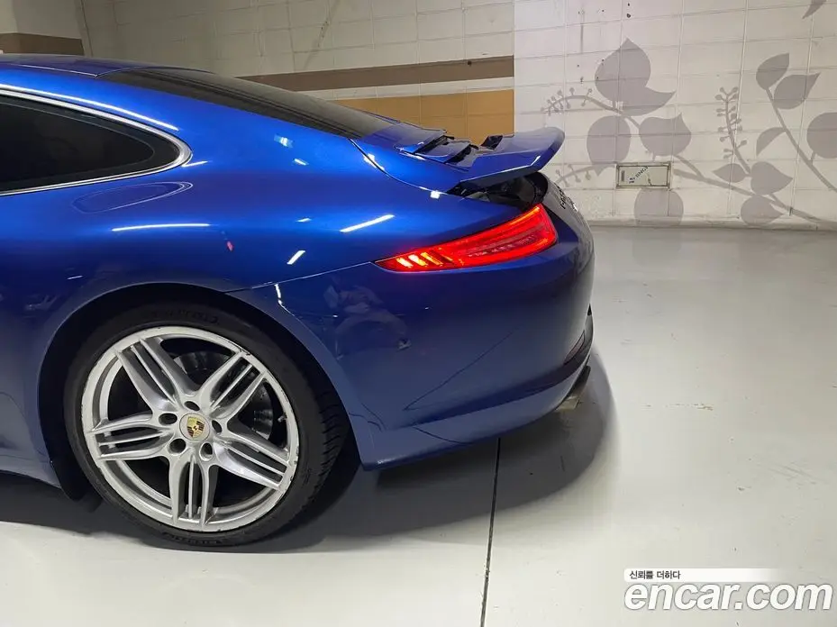 Porsche 911 2013 3.4 автомат (гидро), фото 15 Porsche 911 2013 3.4 автомат (гидро), фото 15