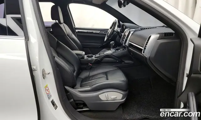 Porsche Cayenne 2015 3.0 автомат (гидро), миниатюра 11 Porsche Cayenne 2015 3.0 автомат (гидро), миниатюра 11