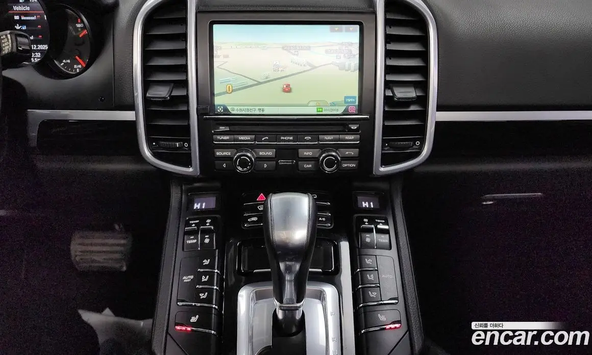 Porsche Cayenne 2015 3.0 автомат (гидро), фото 14 Porsche Cayenne 2015 3.0 автомат (гидро), фото 14