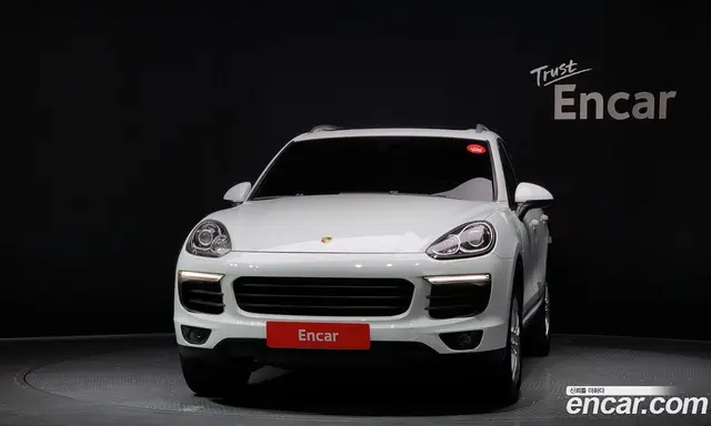 Porsche Cayenne 2015 3.0 автомат (гидро), миниатюра 3 Porsche Cayenne 2015 3.0 автомат (гидро), миниатюра 3