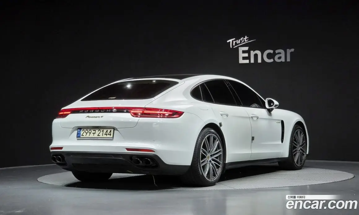 Porsche Panamera 2019 2.9 автомат (гидро), фото 2 Porsche Panamera 2019 2.9 автомат (гидро), фото 2