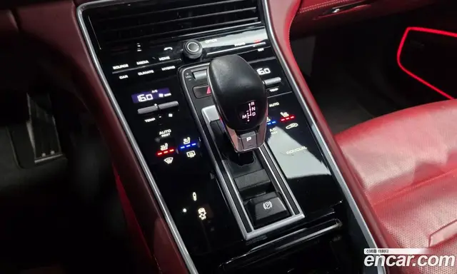 Porsche Panamera 2019 2.9 автомат (гидро), миниатюра 12