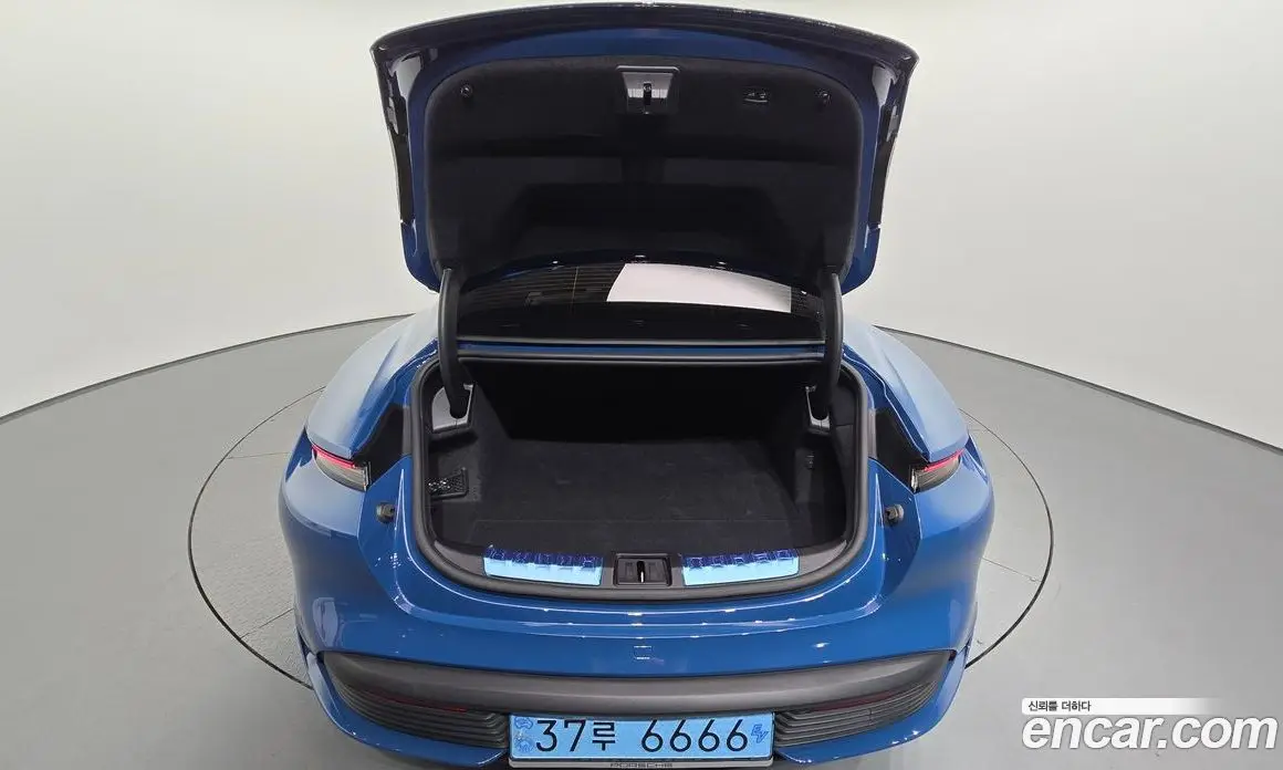 Porsche Taycan 2021 0.1 автомат (гидро), фото 25 Porsche Taycan 2021 0.1 автомат (гидро), фото 25
