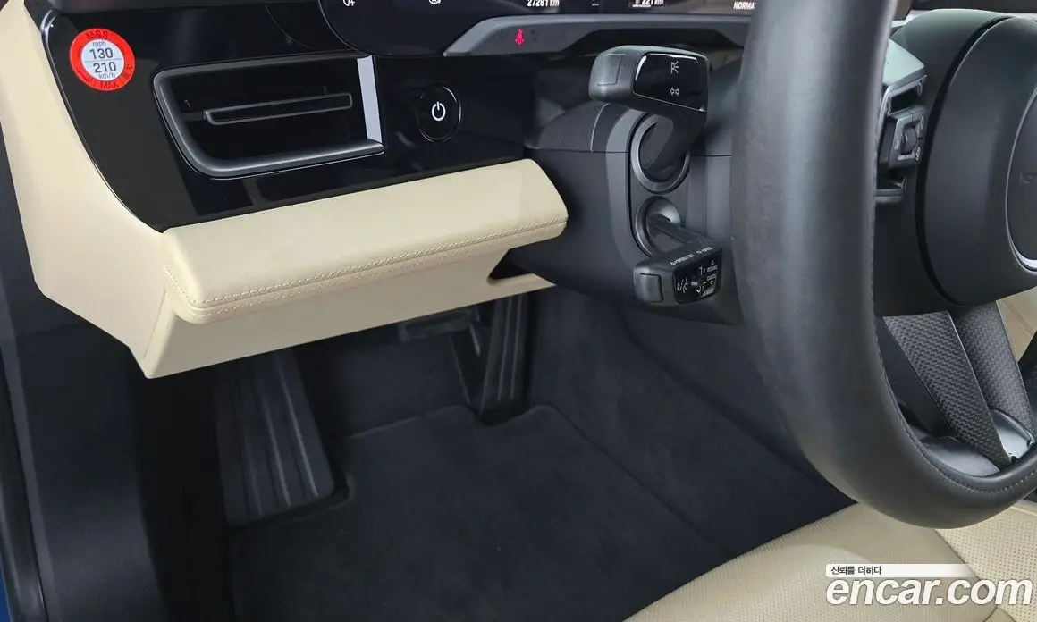 Porsche Taycan 2021 0.1 автомат (гидро), фото 28 Porsche Taycan 2021 0.1 автомат (гидро), фото 28