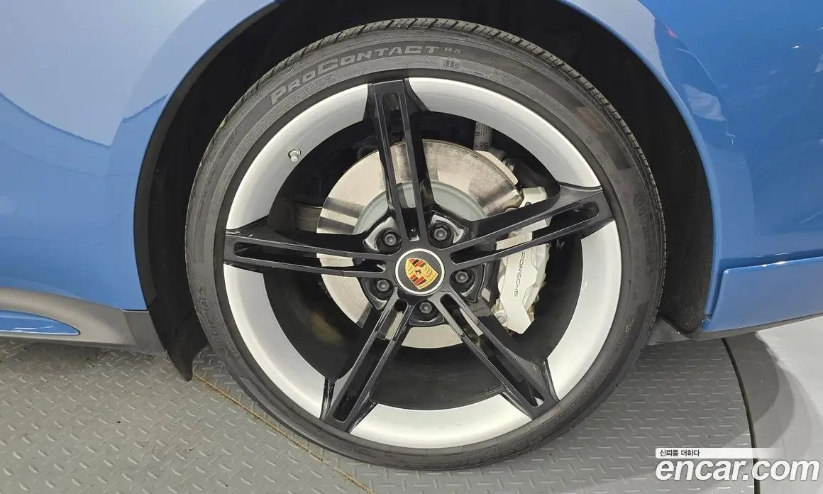 Porsche Taycan 2021 0.1 автомат (гидро), фото 7 Porsche Taycan 2021 0.1 автомат (гидро), фото 7