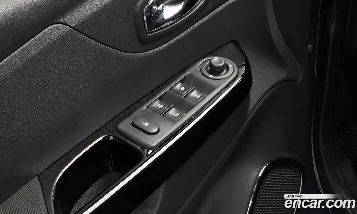 Renault (Samsung) QM3 2016 1.5 автомат (гидро), фото 16 Renault (Samsung) QM3 2016 1.5 автомат (гидро), фото 16