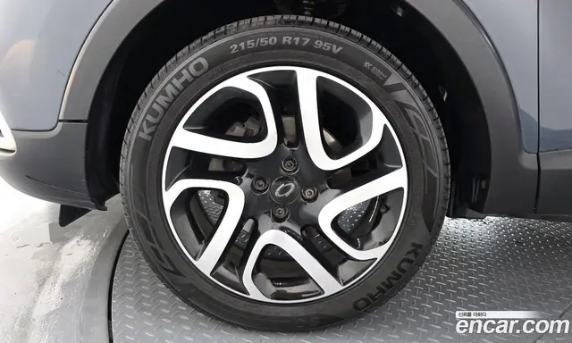 Renault (Samsung) QM3 2016 1.5 автомат (гидро), миниатюра 5 Renault (Samsung) QM3 2016 1.5 автомат (гидро), миниатюра 5