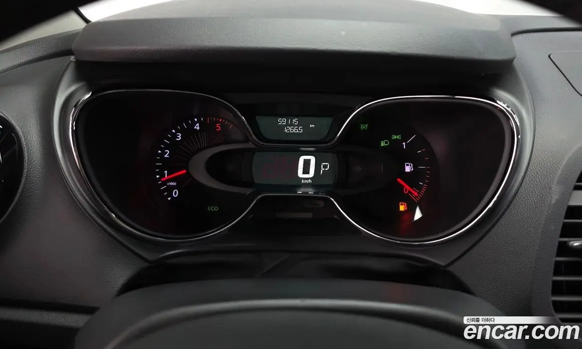 Renault (Samsung) QM3 2016 1.5 автомат (гидро), фото 8 Renault (Samsung) QM3 2016 1.5 автомат (гидро), фото 8