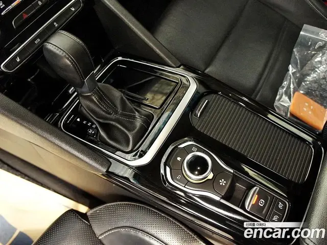 Renault (Samsung) SM6 2016 2.0 автомат (гидро), миниатюра 11 Renault (Samsung) SM6 2016 2.0 автомат (гидро), миниатюра 11