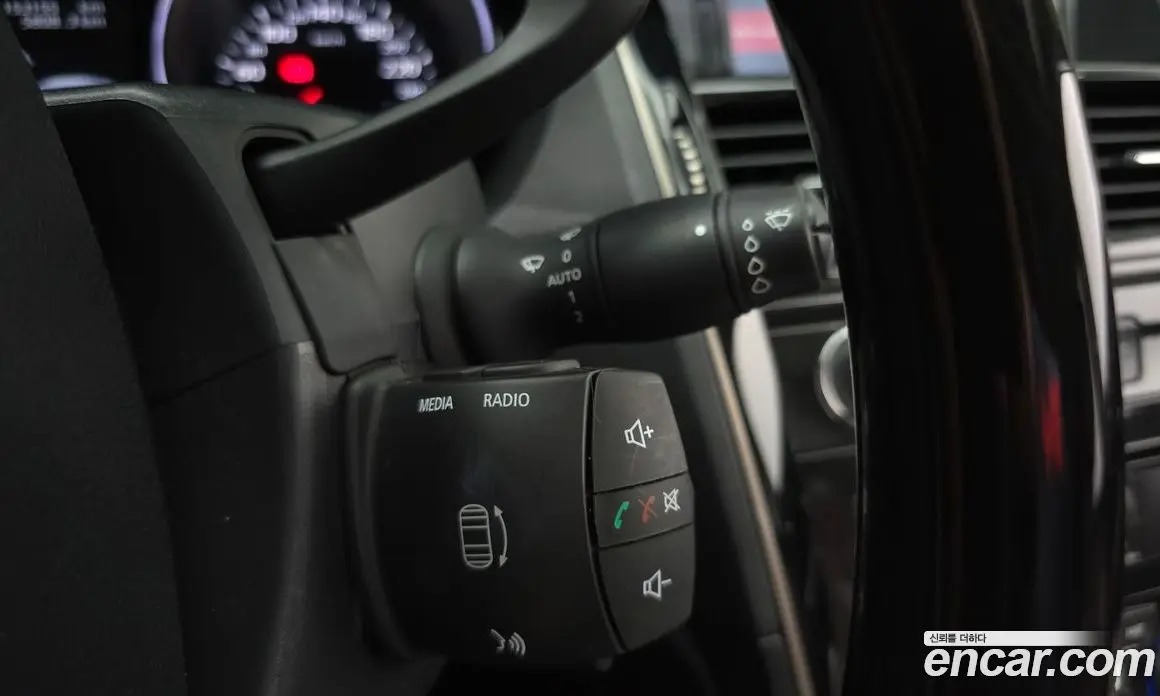 Renault (Samsung) SM7 2015 3.5 автомат (гидро), фото 28 Renault (Samsung) SM7 2015 3.5 автомат (гидро), фото 28