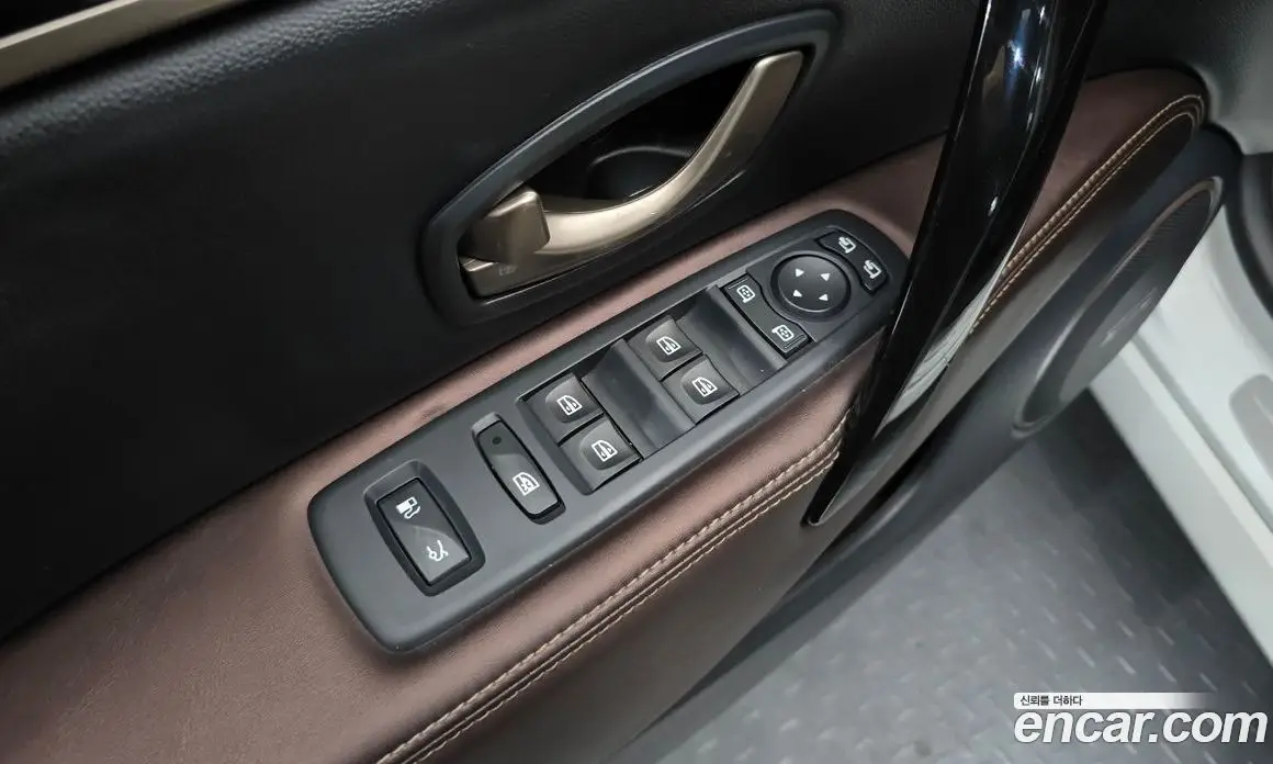 Renault (Samsung) SM7 2015 3.5 автомат (гидро), фото 29 Renault (Samsung) SM7 2015 3.5 автомат (гидро), фото 29