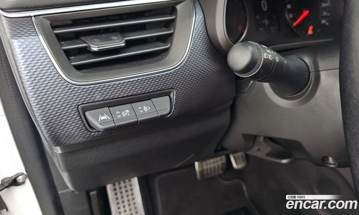 Renault (Samsung) XM3 2021 1.6 автомат (гидро), фото 25 Renault (Samsung) XM3 2021 1.6 автомат (гидро), фото 25