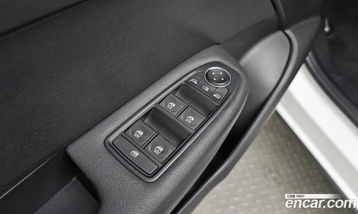 Renault (Samsung) XM3 2021 1.6 автомат (гидро), фото 27 Renault (Samsung) XM3 2021 1.6 автомат (гидро), фото 27