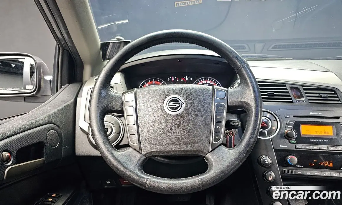 SsangYong Korando 2013 2.0 автомат (гидро), фото 12 SsangYong Korando 2013 2.0 автомат (гидро), фото 12
