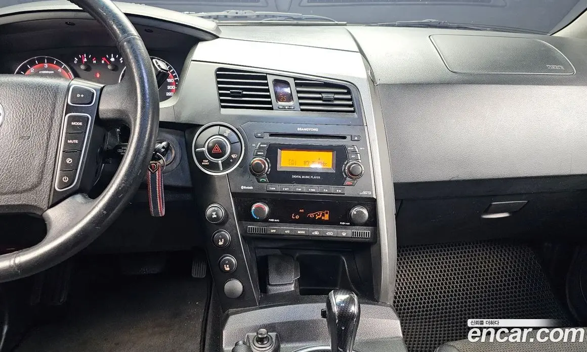 SsangYong Korando 2013 2.0 автомат (гидро), фото 13 SsangYong Korando 2013 2.0 автомат (гидро), фото 13