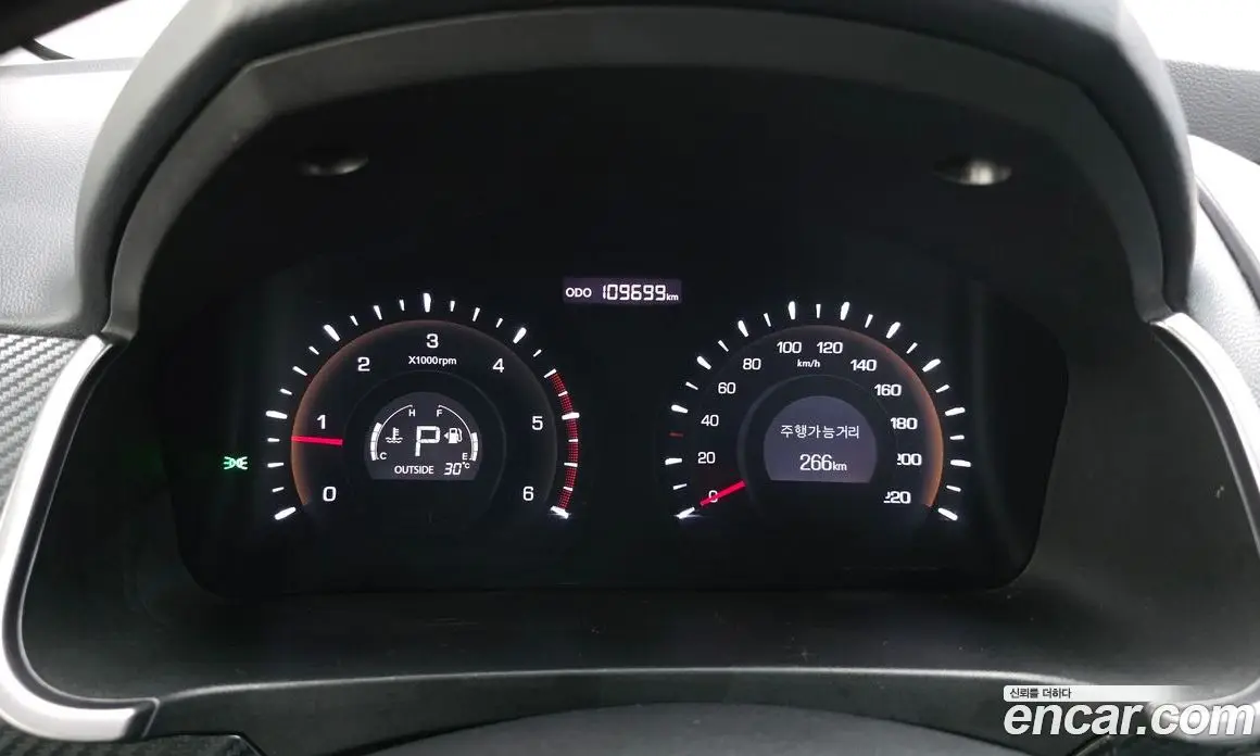 SsangYong Korando 2014 2.0 автомат (гидро), фото 11