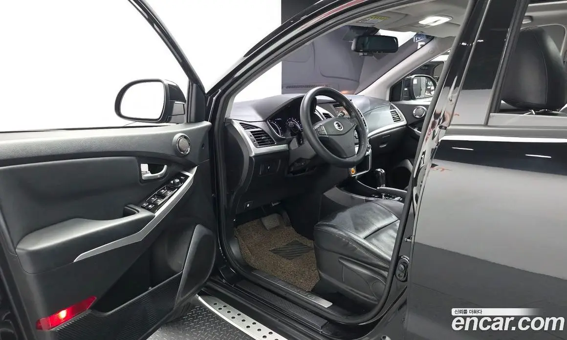 SsangYong Korando 2014 2.0 автомат (гидро), фото 13