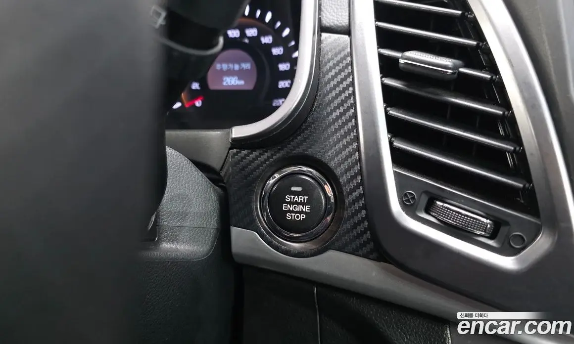 SsangYong Korando 2014 2.0 автомат (гидро), фото 32