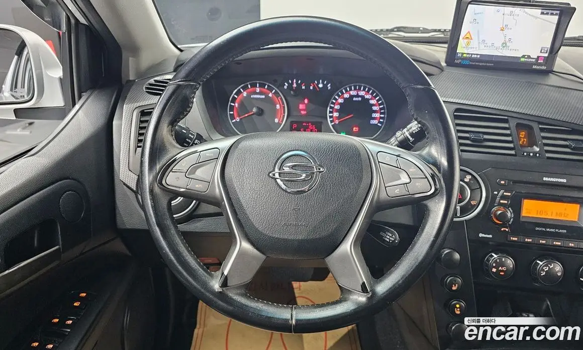 SsangYong Korando 2015 2.0 автомат (гидро), фото 14 SsangYong Korando 2015 2.0 автомат (гидро), фото 14