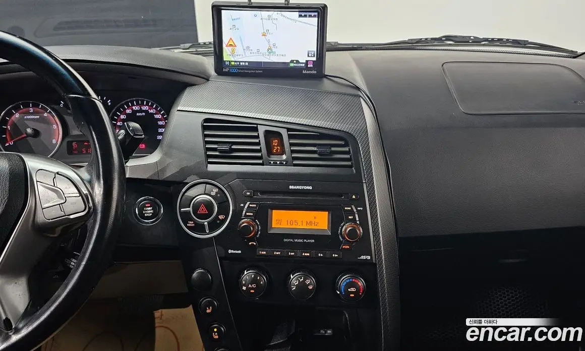 SsangYong Korando 2015 2.0 автомат (гидро), фото 16 SsangYong Korando 2015 2.0 автомат (гидро), фото 16