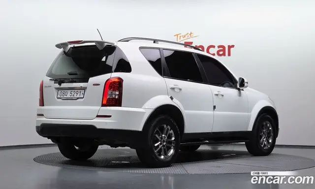 SsangYong Rexton 2017 2.2 автомат (гидро), миниатюра 2 SsangYong Rexton 2017 2.2 автомат (гидро), миниатюра 2