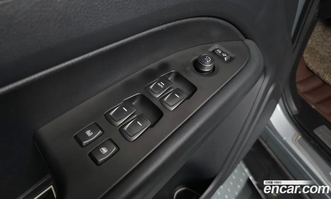 SsangYong Rexton 2018 2.2 автомат (гидро), фото 27 SsangYong Rexton 2018 2.2 автомат (гидро), фото 27