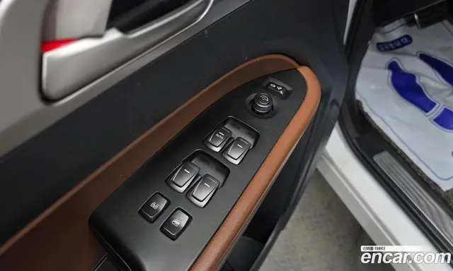 SsangYong Rexton 2019 2.2 автомат (гидро), миниатюра 11 SsangYong Rexton 2019 2.2 автомат (гидро), миниатюра 11