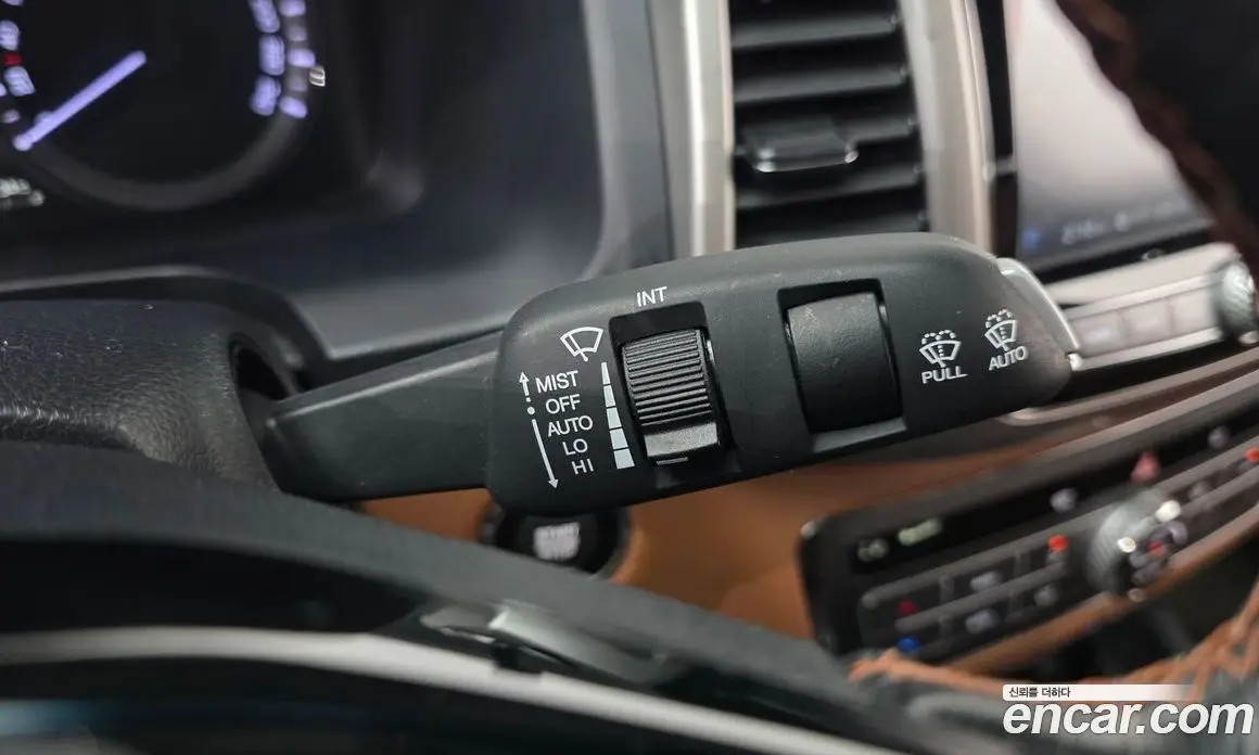 SsangYong Rexton 2019 2.2 автомат (гидро), фото 14 SsangYong Rexton 2019 2.2 автомат (гидро), фото 14