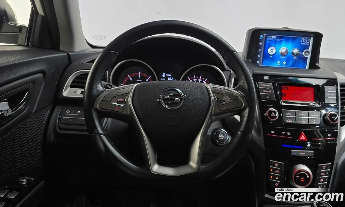 SsangYong TIBOLI 2015 1.6 автомат (гидро), фото 20