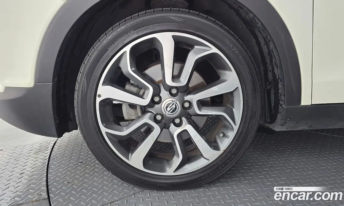 SsangYong TIBOLI 2015 1.6 автомат (гидро), фото 5