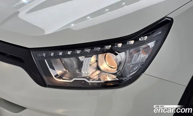 SsangYong TIBOLI 2015 1.6 автомат (гидро), миниатюра 8
