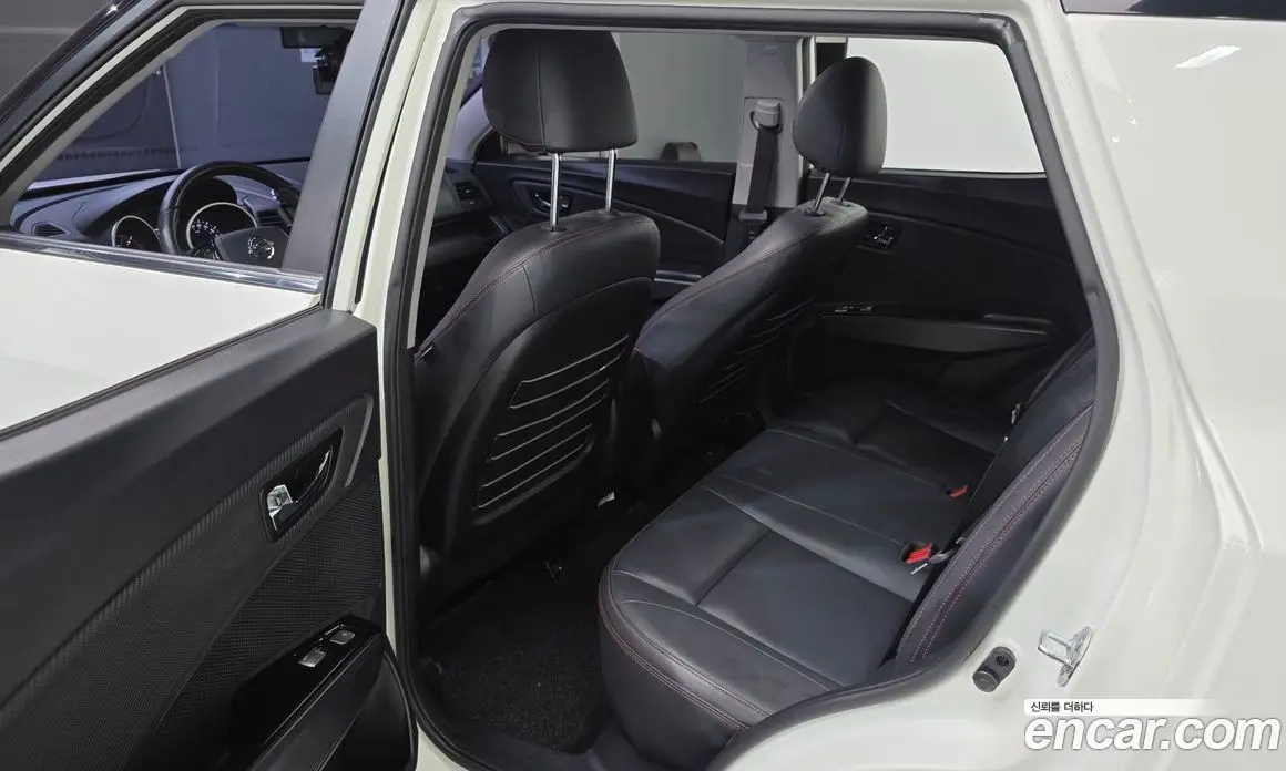 SsangYong TIBOLI 2016 1.6 автомат (гидро), фото 17 SsangYong TIBOLI 2016 1.6 автомат (гидро), фото 17