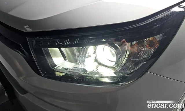 SsangYong TIBOLI 2017 1.6 автомат (гидро), миниатюра 8