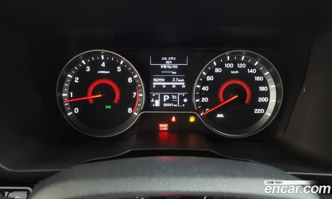 SsangYong TIBOLI 2022 1.5 автомат (гидро), фото 11 SsangYong TIBOLI 2022 1.5 автомат (гидро), фото 11
