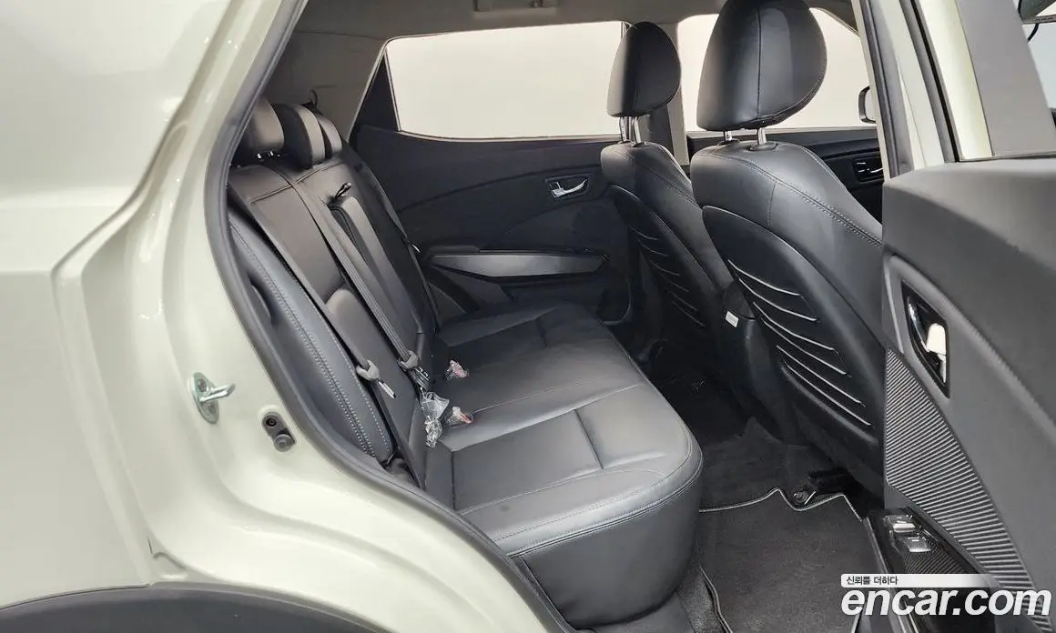 SsangYong TIBOLI 2022 1.5 автомат (гидро), фото 17 SsangYong TIBOLI 2022 1.5 автомат (гидро), фото 17