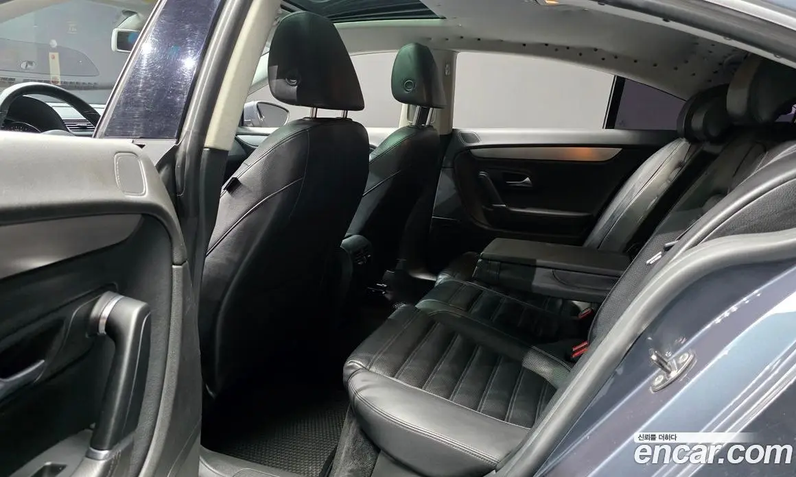 Volkswagen CC 2011 2.0 автомат (гидро), фото 18 Volkswagen CC 2011 2.0 автомат (гидро), фото 18