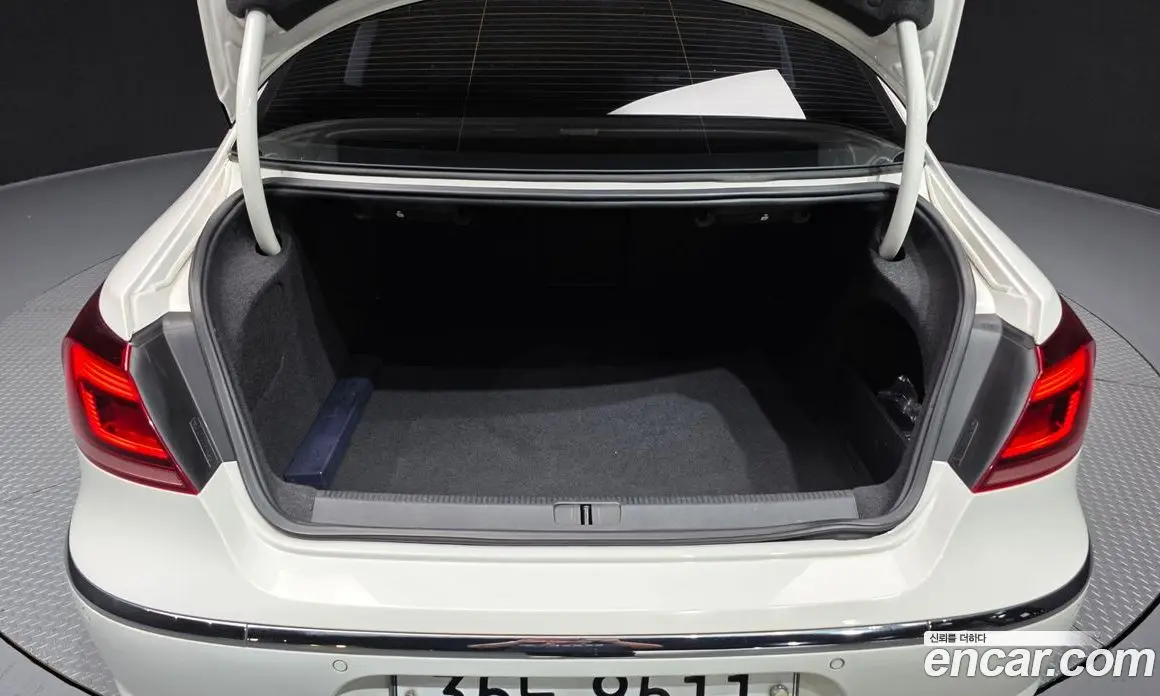 Volkswagen CC 2013 2.0 автомат (гидро), фото 20 Volkswagen CC 2013 2.0 автомат (гидро), фото 20