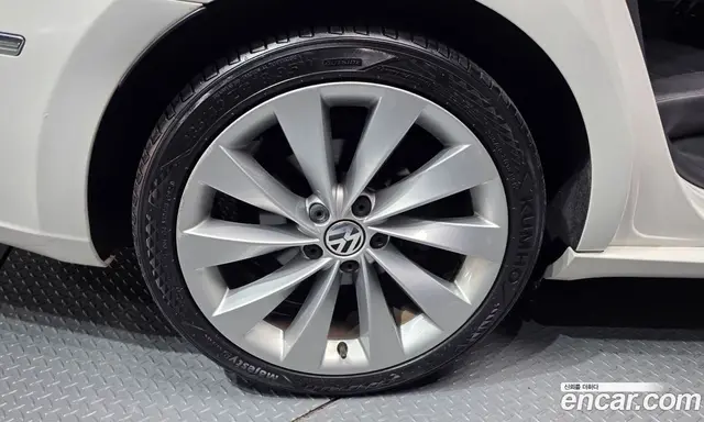 Volkswagen CC 2013 2.0 автомат (гидро), миниатюра 5 Volkswagen CC 2013 2.0 автомат (гидро), миниатюра 5