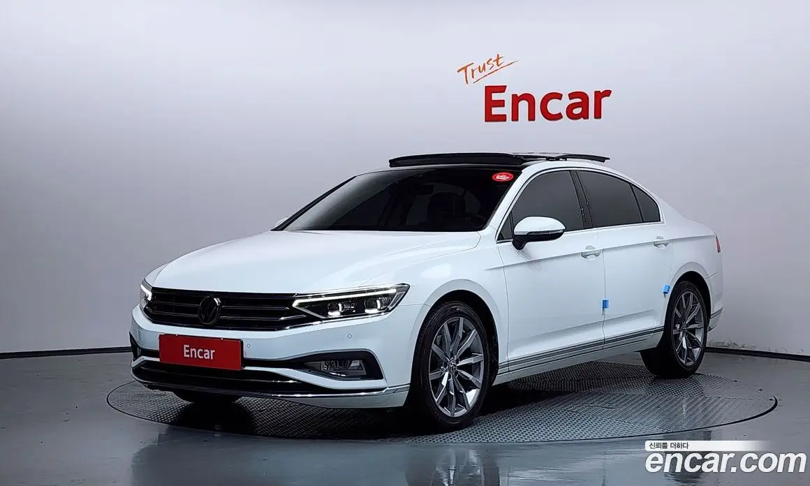 Volkswagen Passat 2021 2.0 автомат (гидро), фото 1 Volkswagen Passat 2021 2.0 автомат (гидро), фото 1
