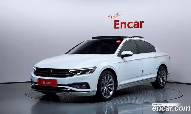 Volkswagen Passat 2021 2.0 автомат (гидро), миниатюра 1 Volkswagen Passat 2021 2.0 автомат (гидро), миниатюра 1