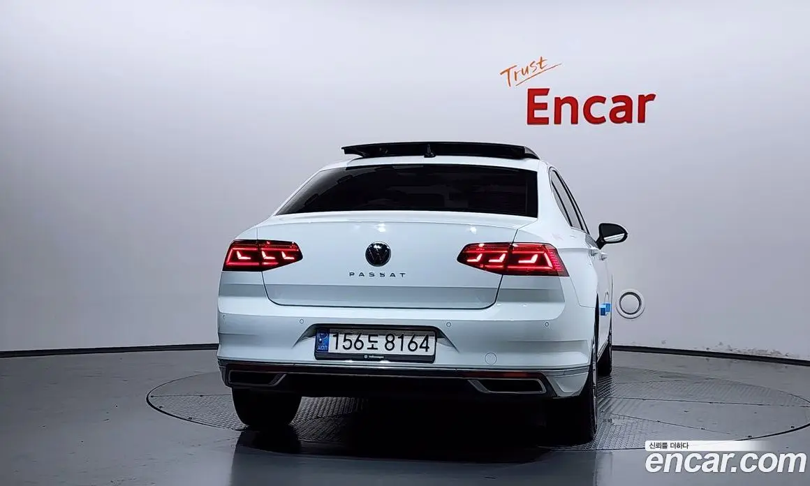 Volkswagen Passat 2021 2.0 автомат (гидро), фото 4 Volkswagen Passat 2021 2.0 автомат (гидро), фото 4